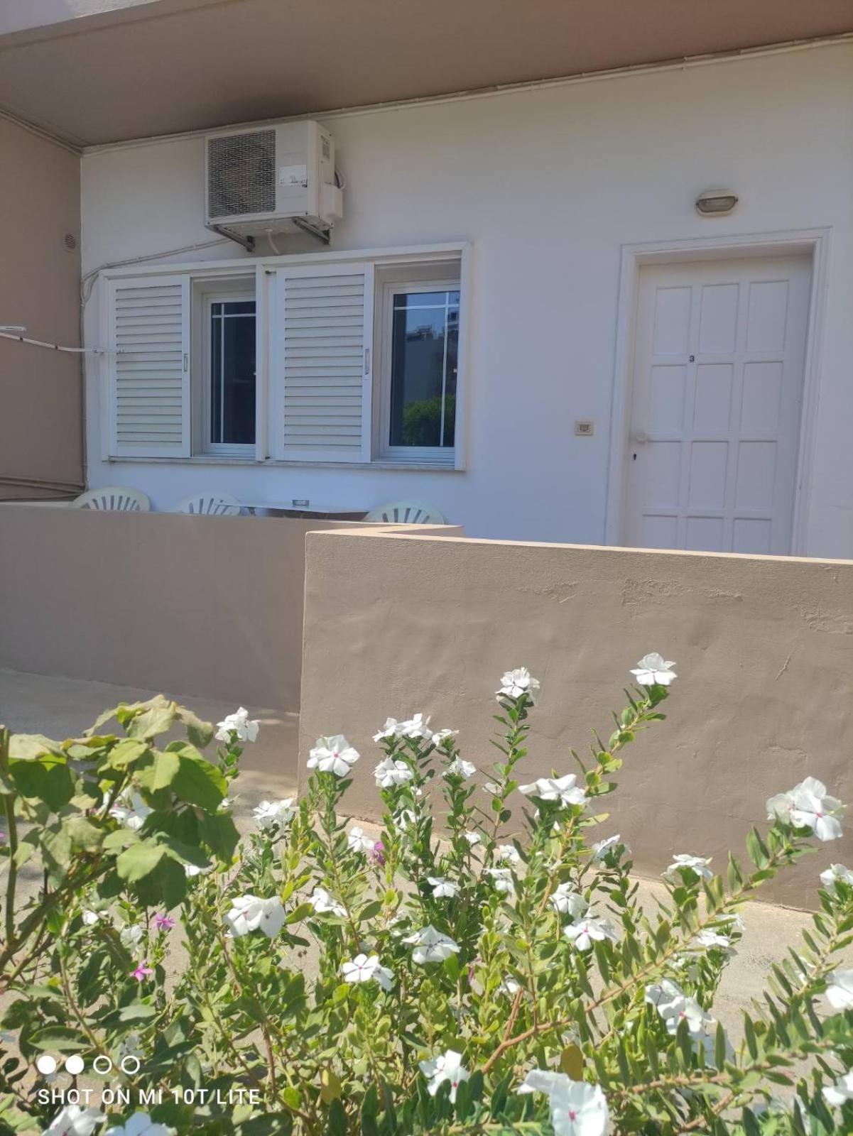 Yannis Apartments Amoudara Lasithiou Екстериор снимка