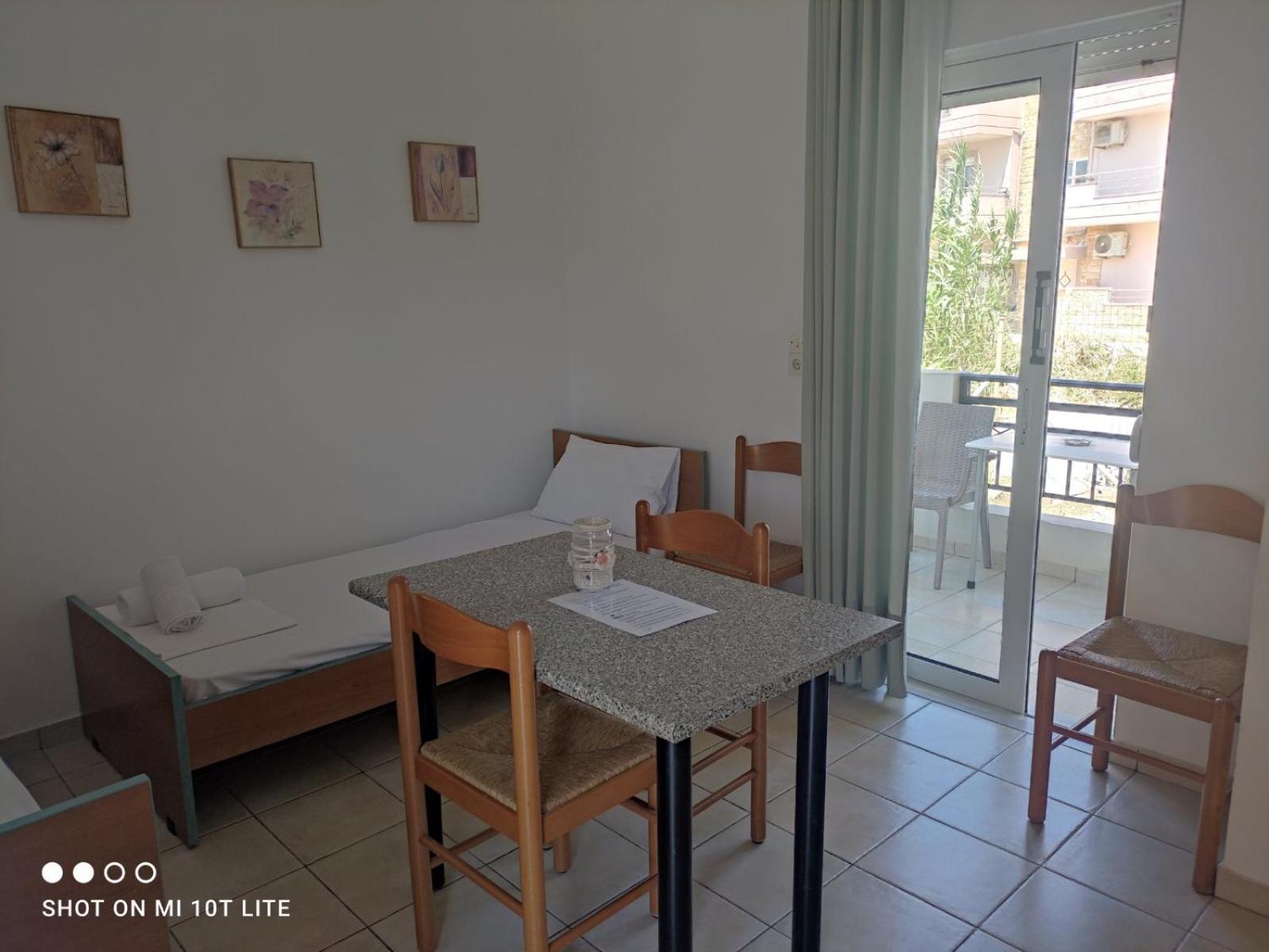 Yannis Apartments Amoudara Lasithiou Екстериор снимка