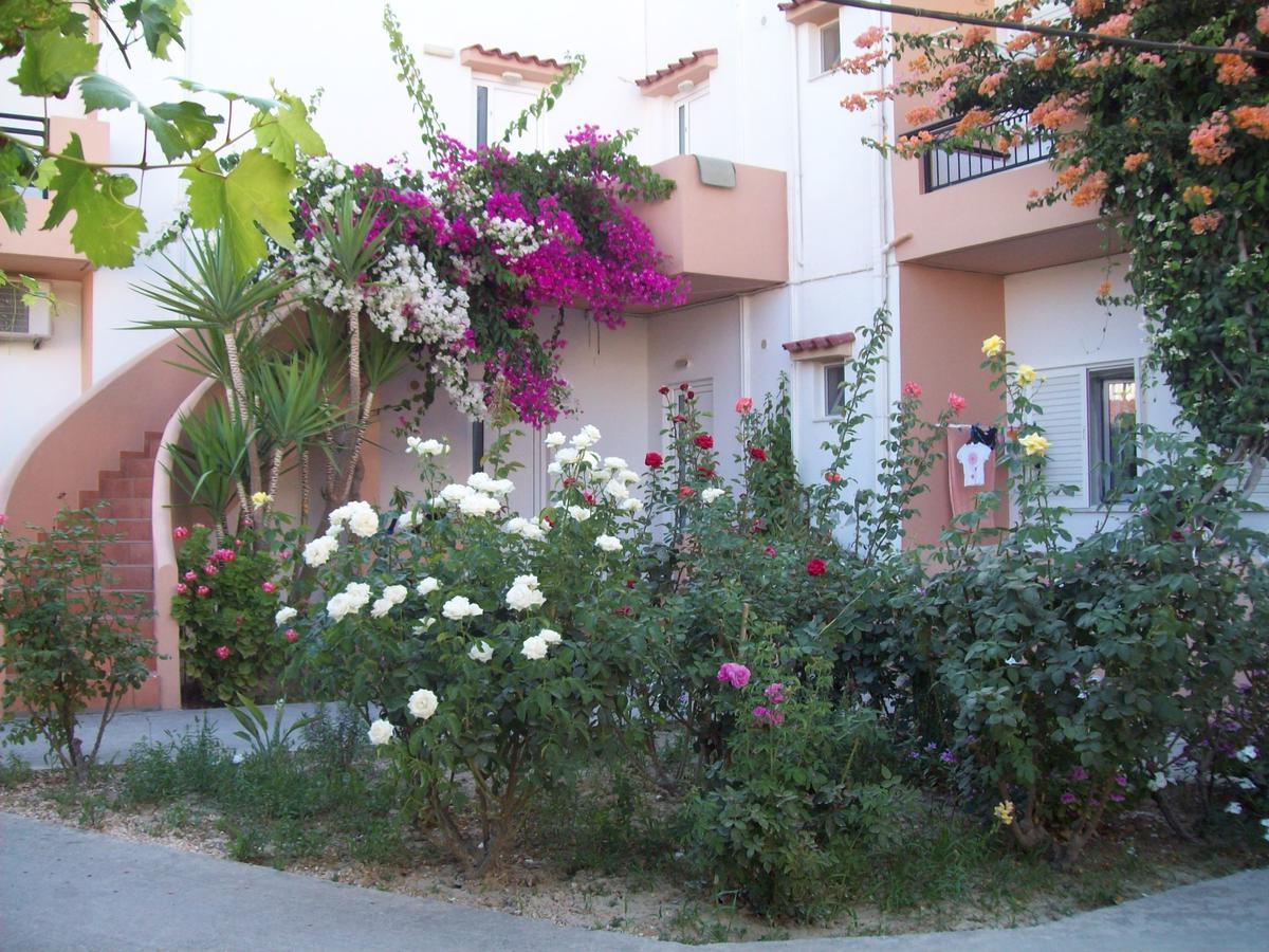 Yannis Apartments Amoudara Lasithiou Екстериор снимка