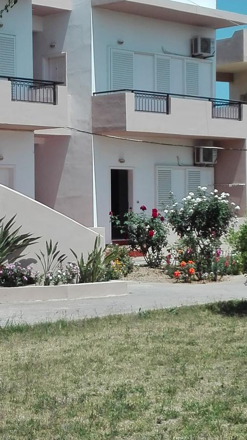 Yannis Apartments Amoudara Lasithiou Екстериор снимка